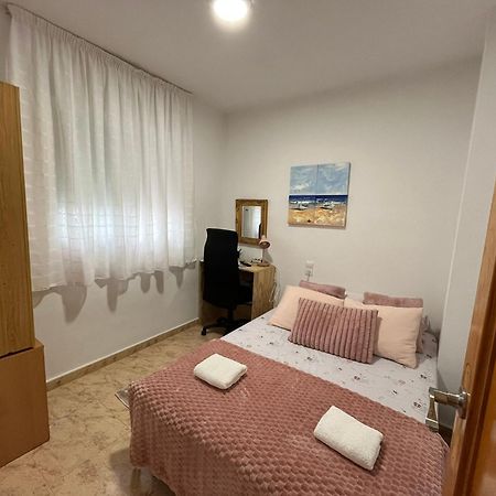 Apartamento Compartido - Solo El Dormitorio Es Privado Torrevieja Ngoại thất bức ảnh