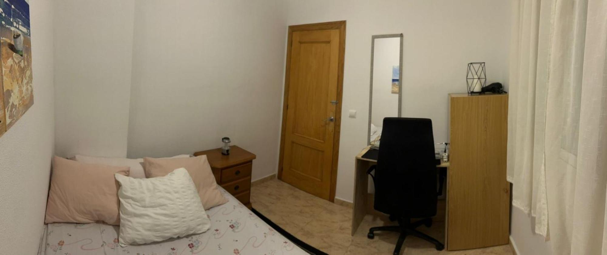 Apartamento Compartido - Solo El Dormitorio Es Privado Torrevieja Ngoại thất bức ảnh